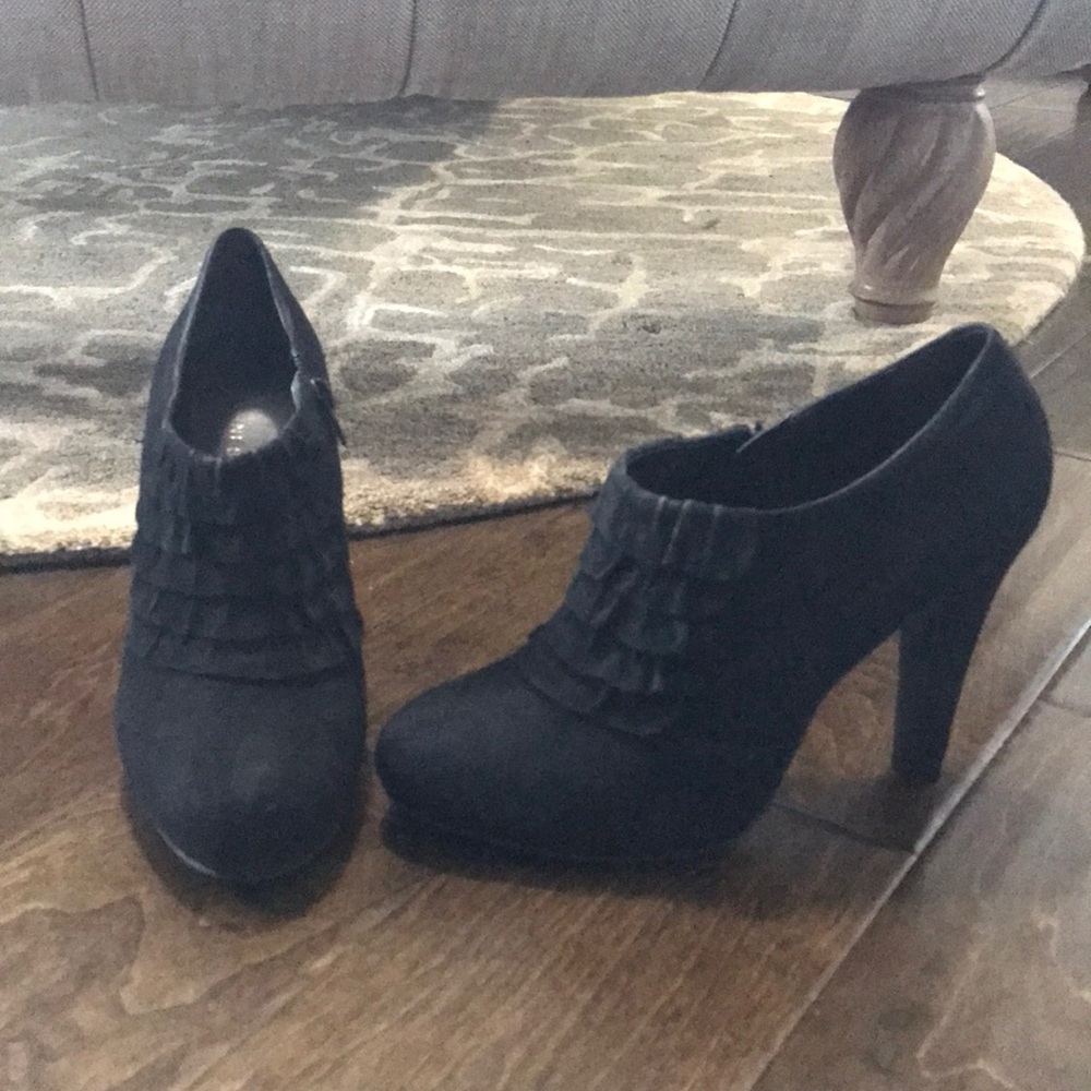 Gianni Binni Suede Black Booties